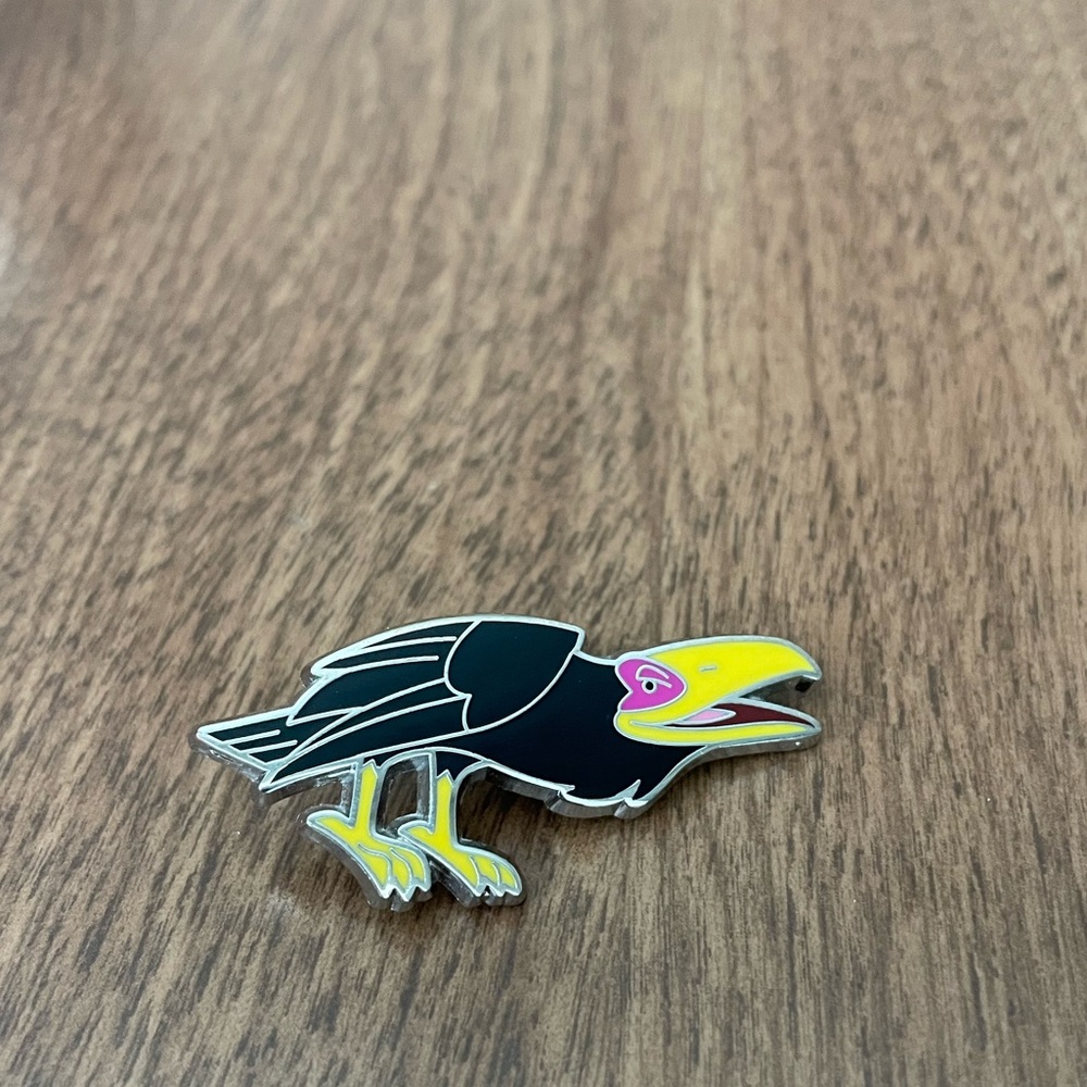 Disney Pins ✨  3/$15